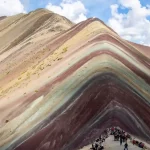Is it difficult the hike to the mountain of colors? Guide
